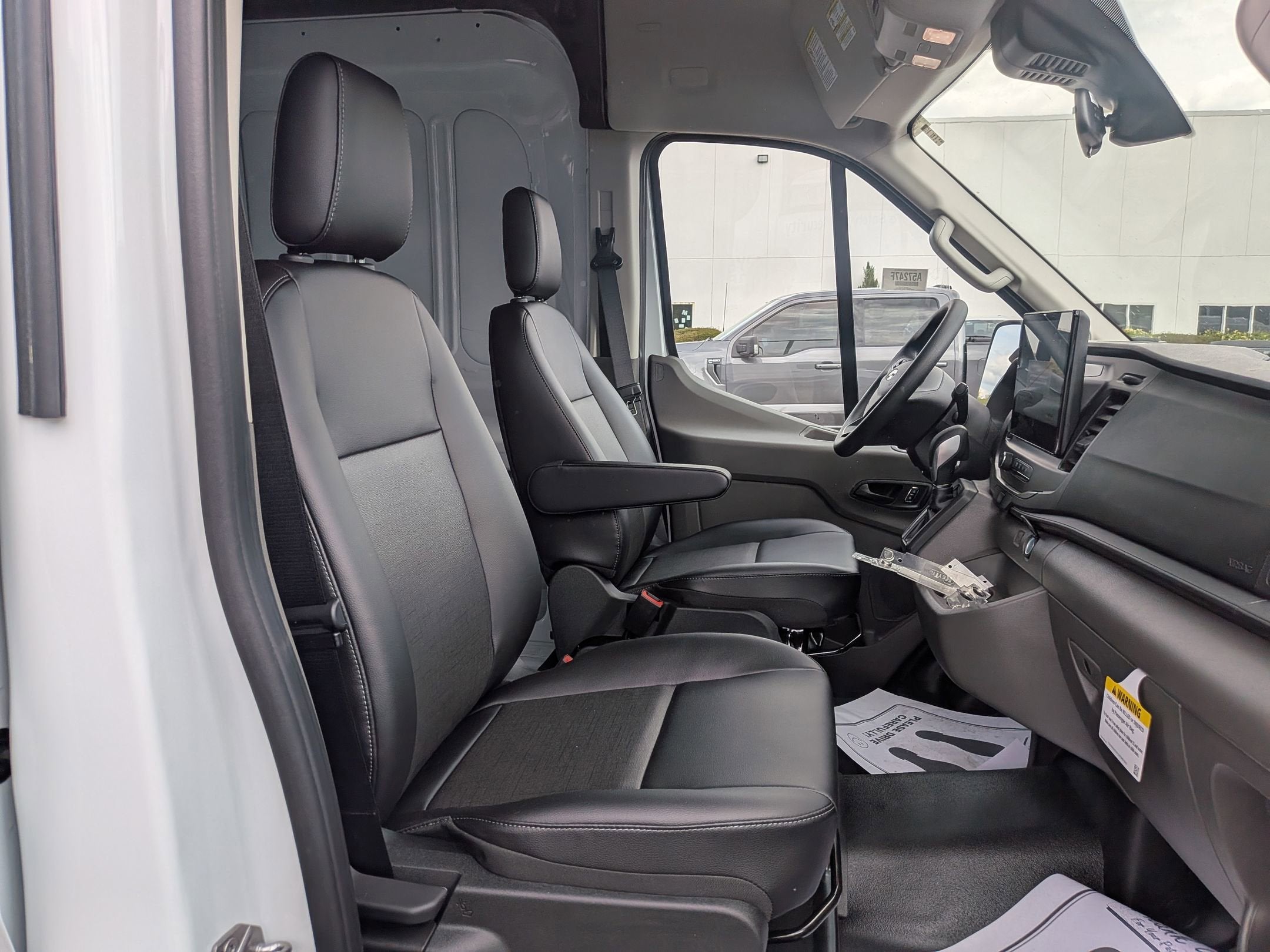 2026 Ford Transit Cargo Van Base