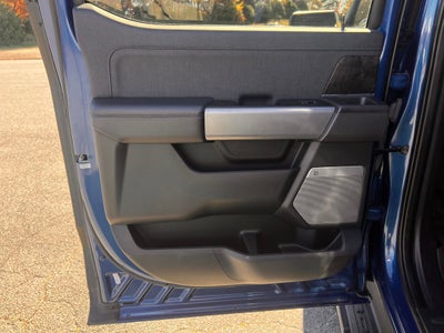 2022 Ford F-150 Lightning LARIAT