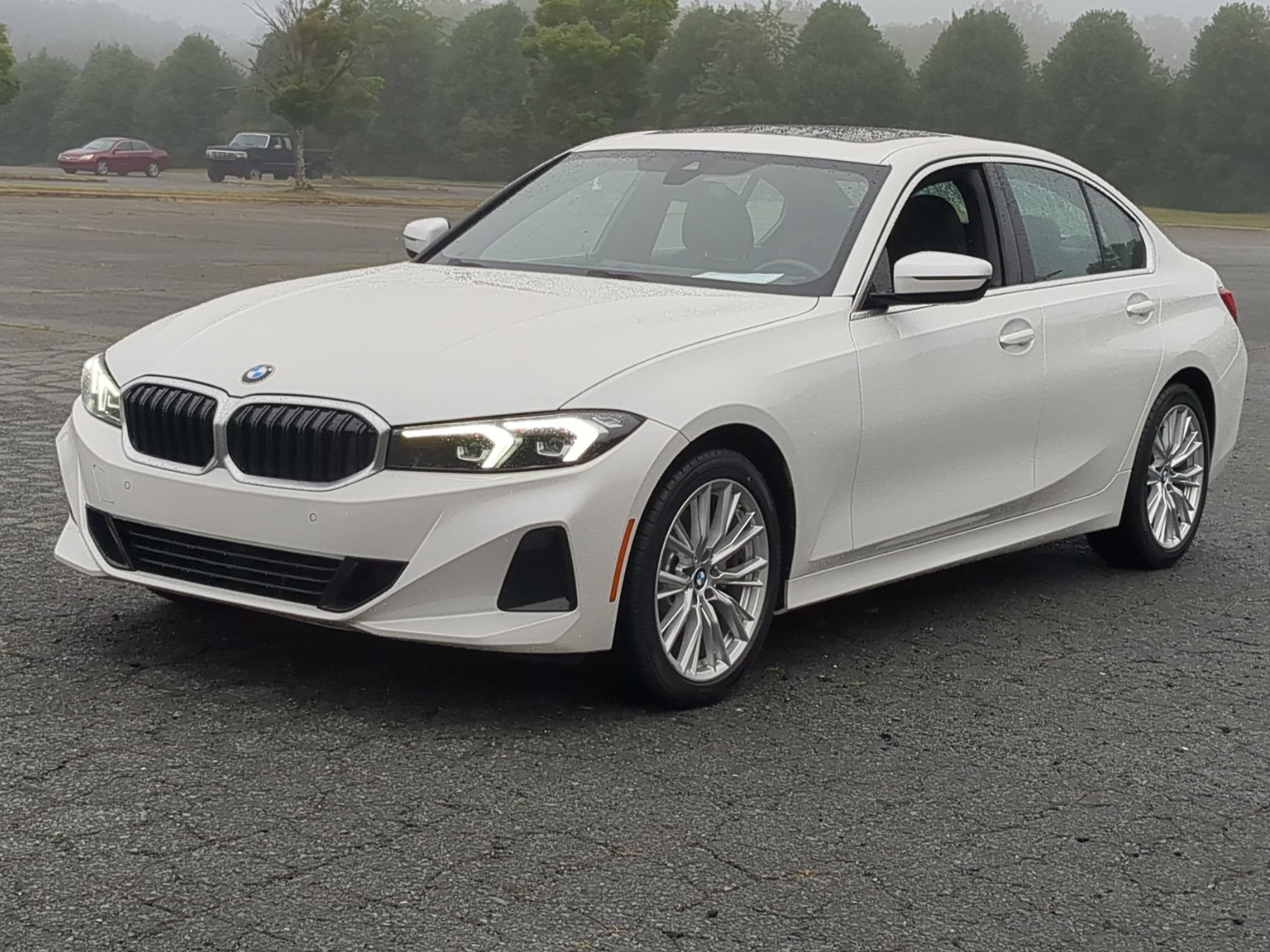 2024 BMW 3 Series 330i