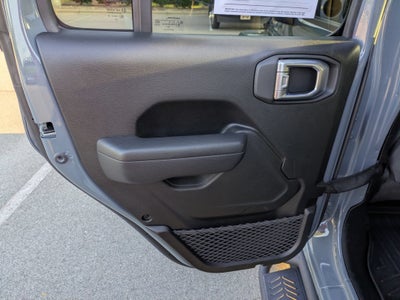 2025 Jeep Gladiator Nighthawk