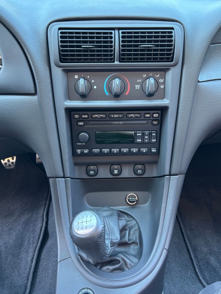 2004 Ford Mustang SVT Cobra