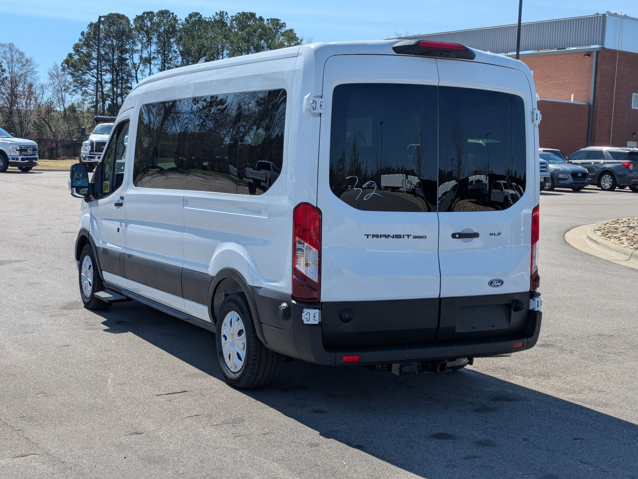 2026 Ford Transit Passenger Wagon XLT