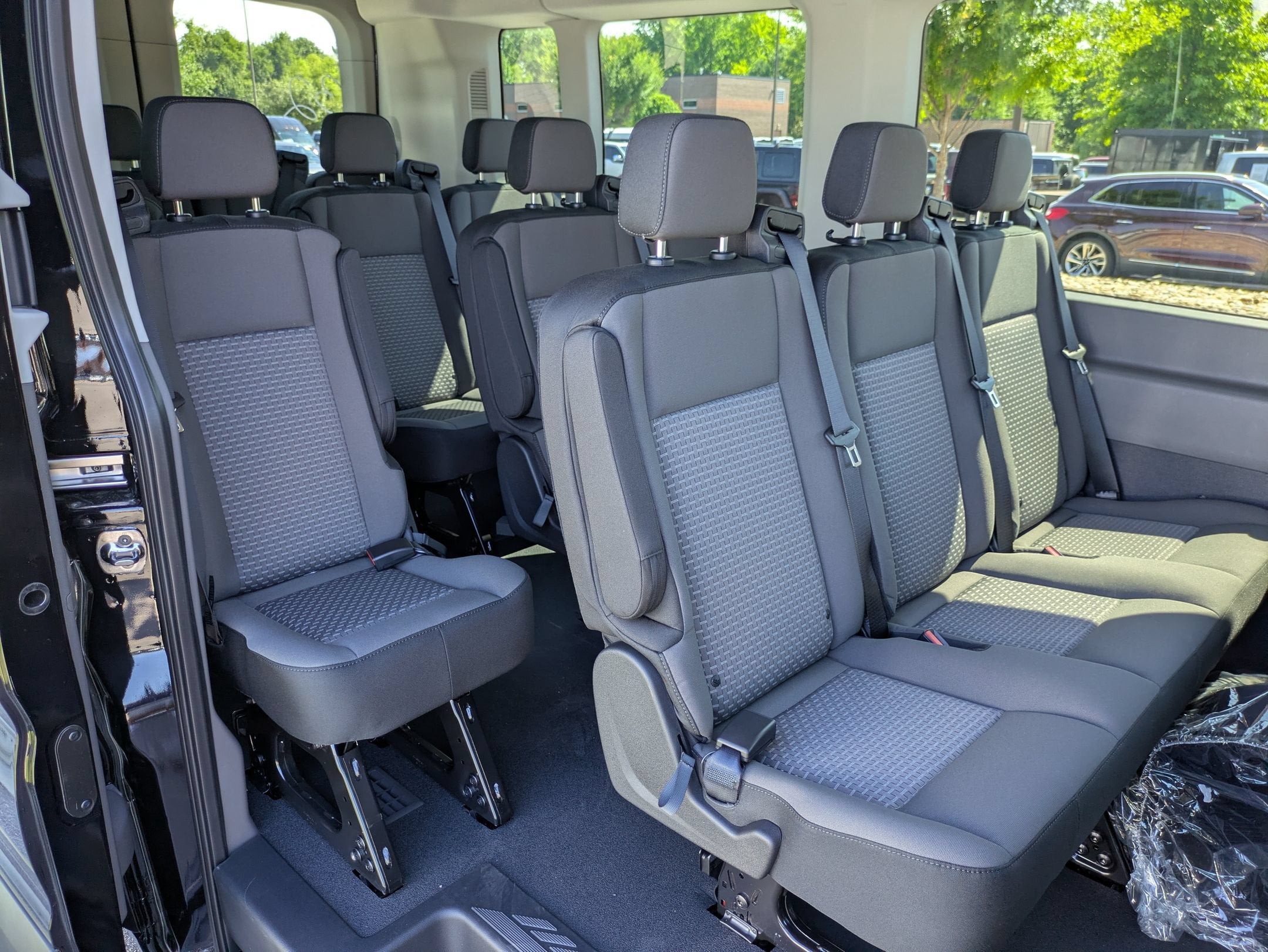 2026 Ford Transit Passenger Wagon XLT