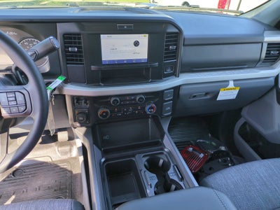 2026 Ford Super Duty F-450 DRW XLT