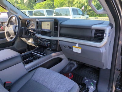 2026 Ford Super Duty F-450 DRW XLT