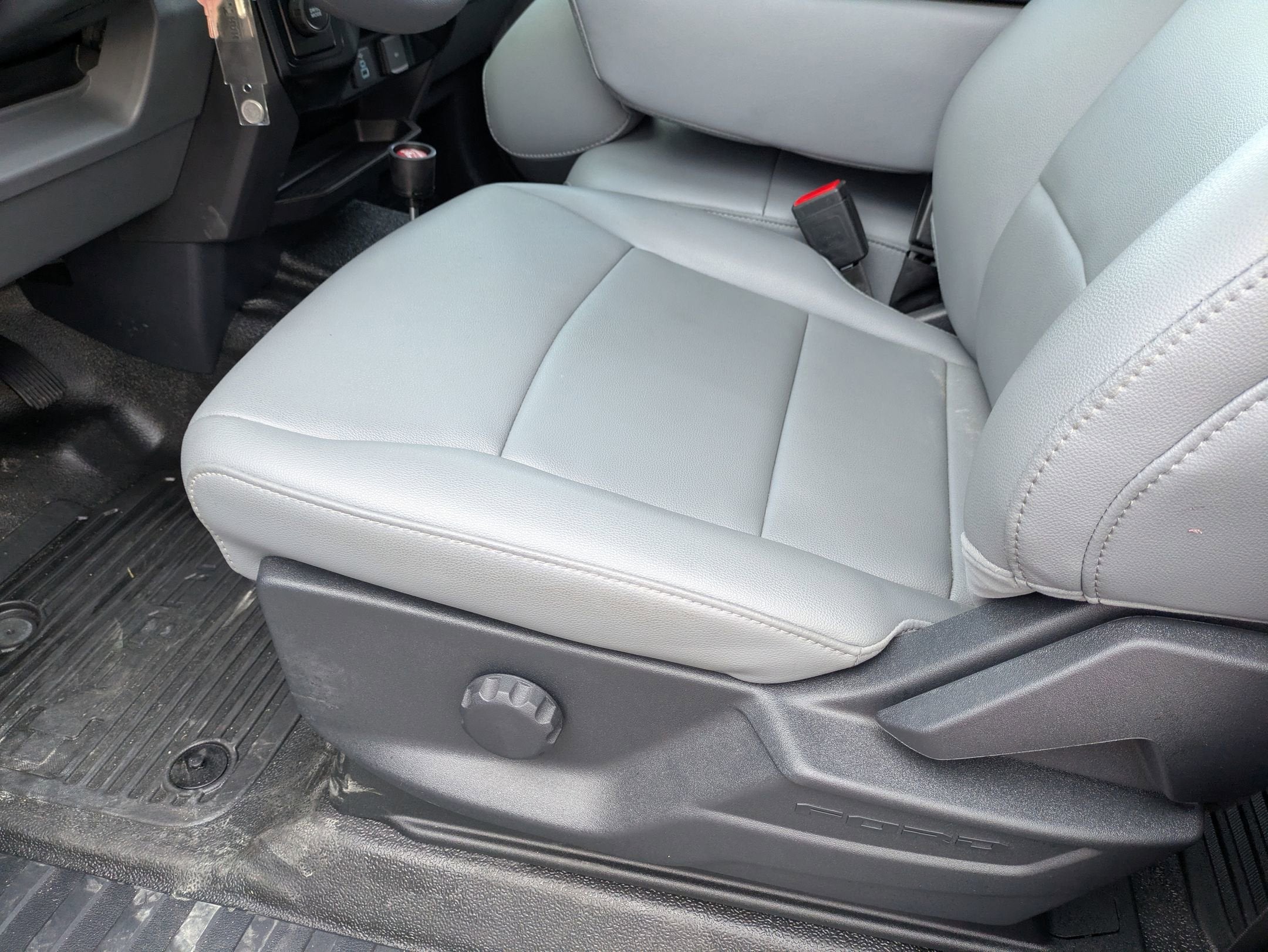 2025 Ford Super Duty F-550 DRW XL