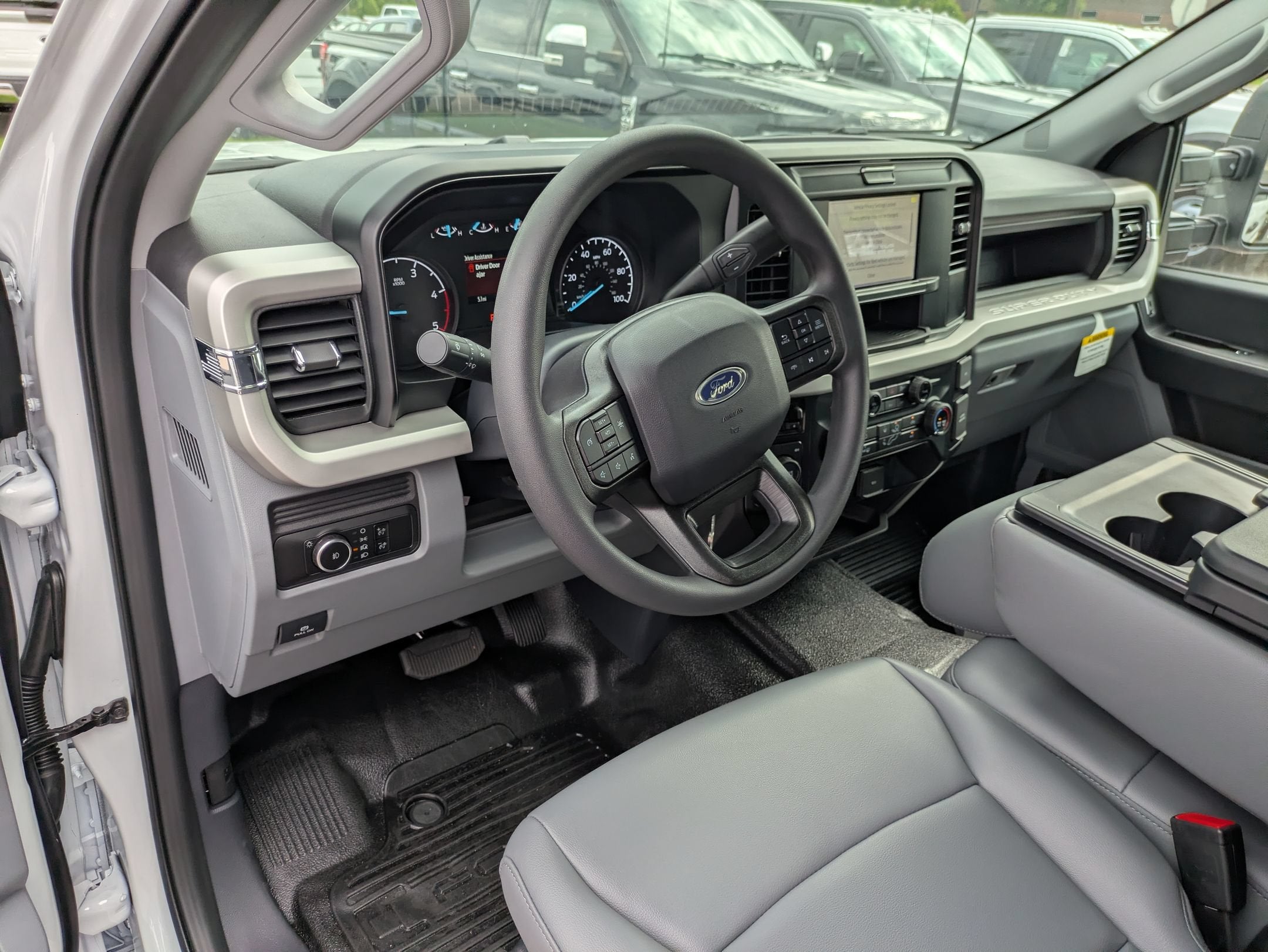 2026 Ford Super Duty F-550 DRW XL