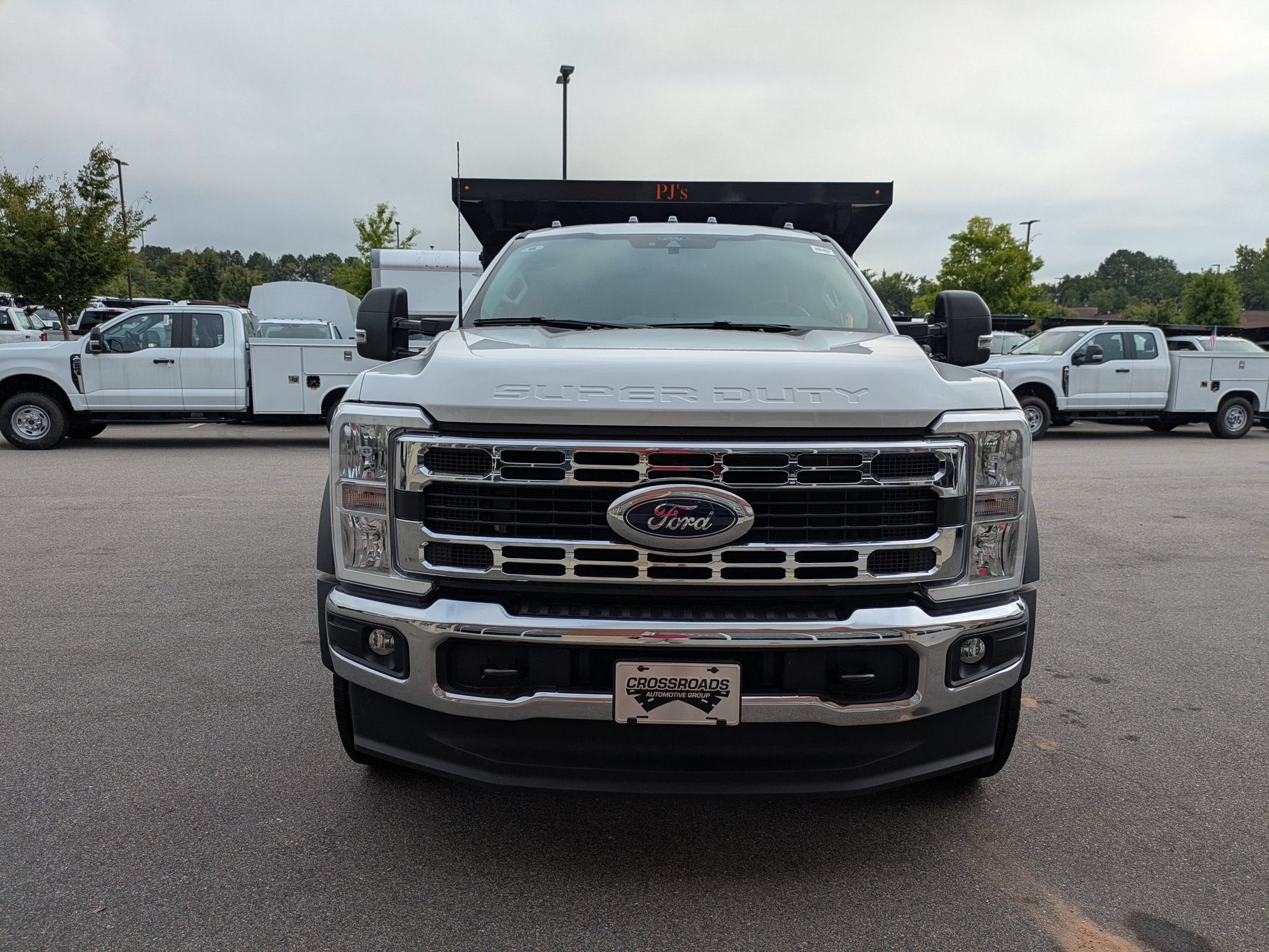 2026 Ford Super Duty F-550 DRW XL