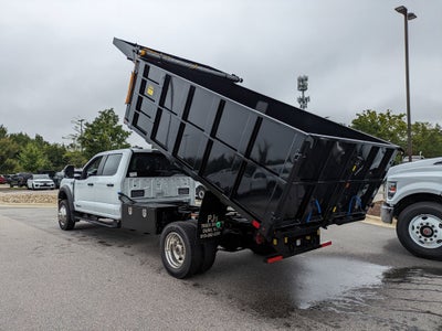 2025 Ford Super Duty F-550 DRW XL