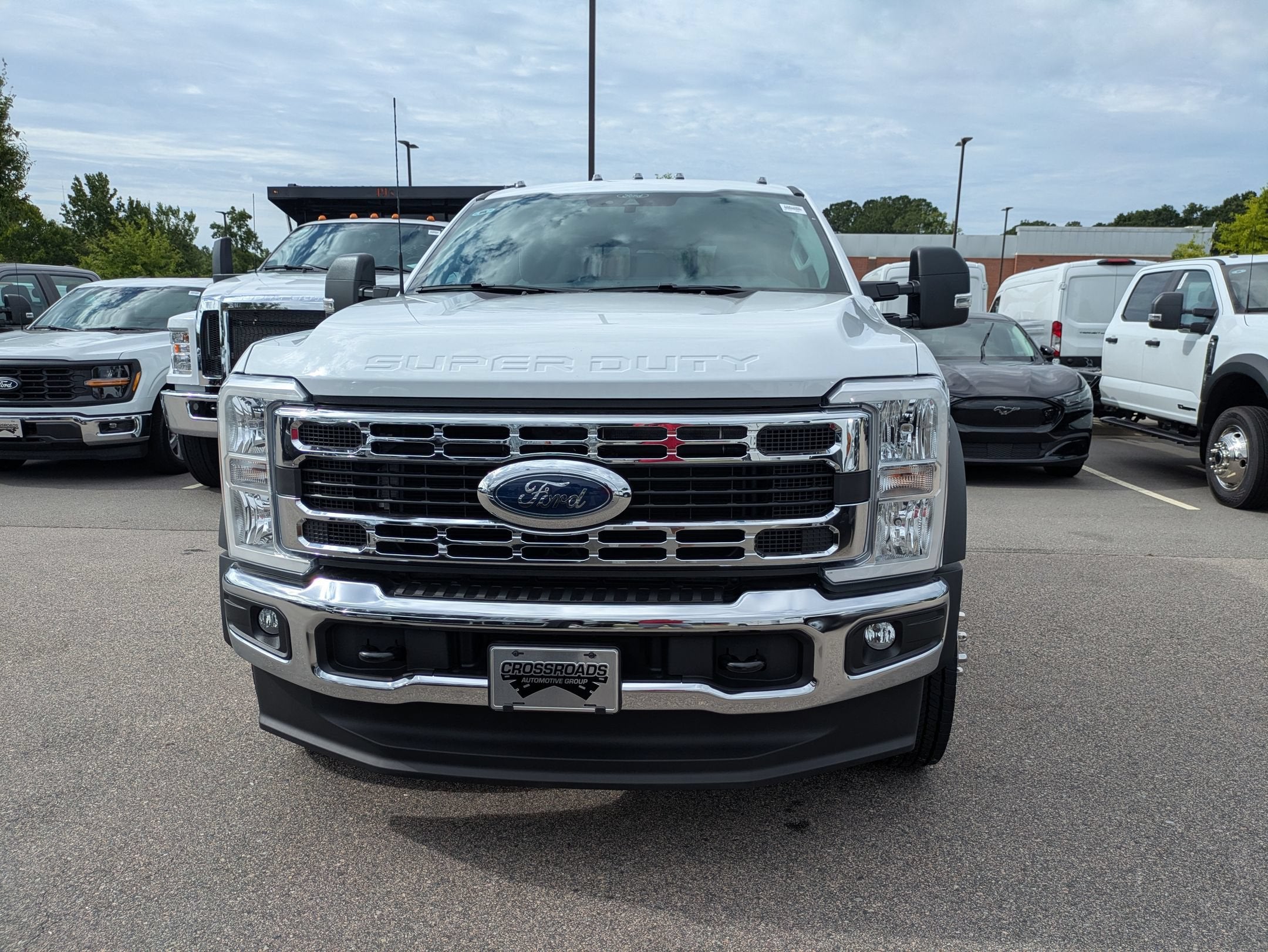 2026 Ford Super Duty F-550 DRW XL