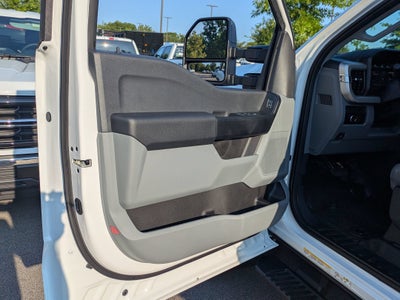 2026 Ford Super Duty F-550 DRW XL