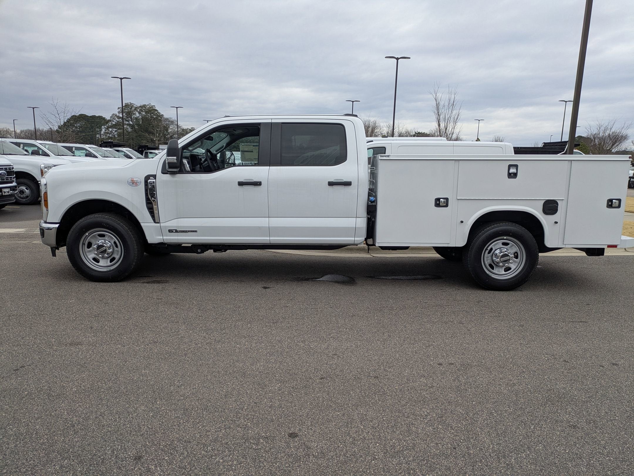2025 Ford Super Duty F-350 SRW XL