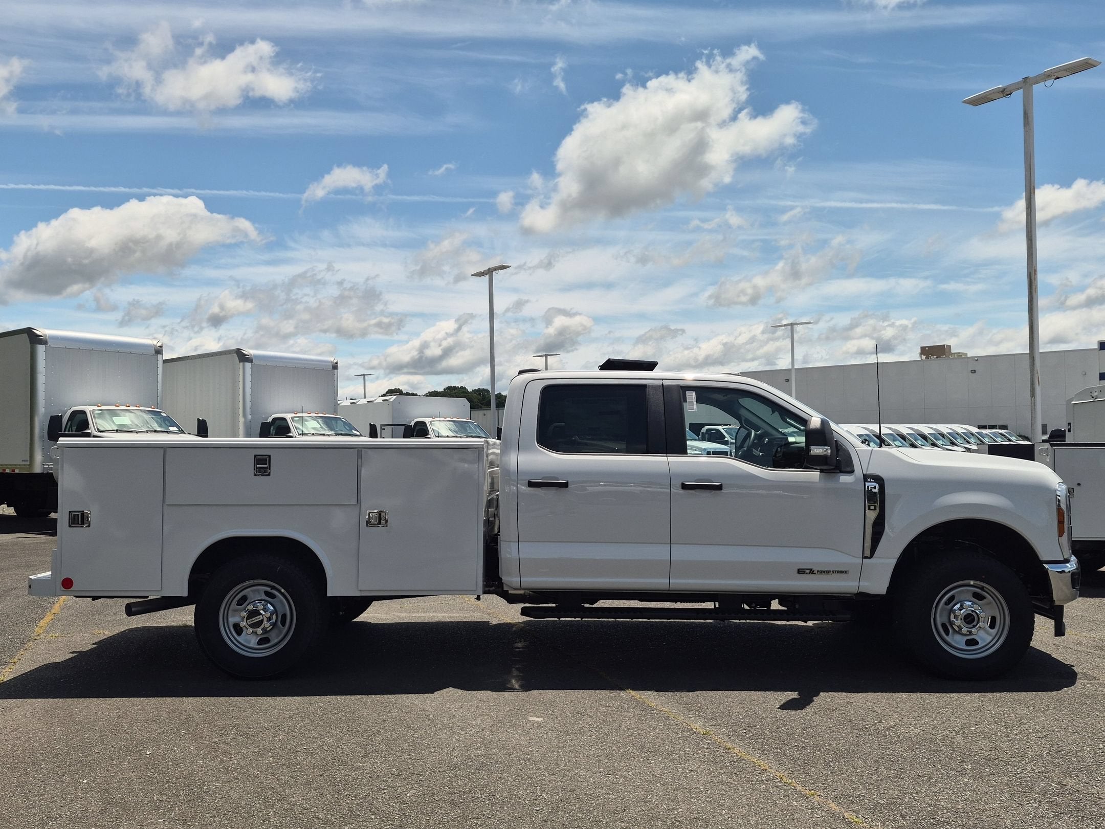 2026 Ford Super Duty F-350 SRW XL