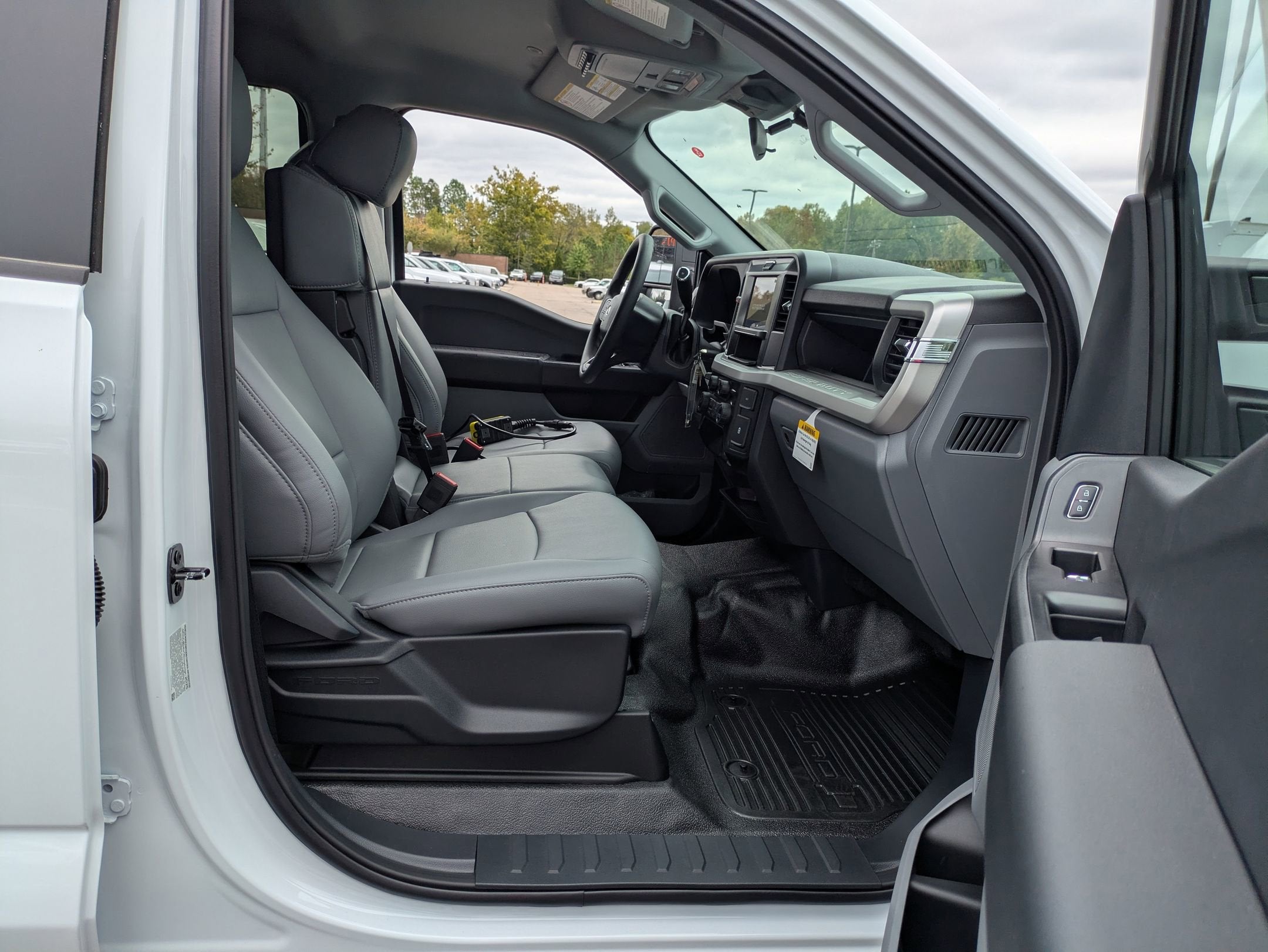 2026 Ford Super Duty F-350 DRW XL