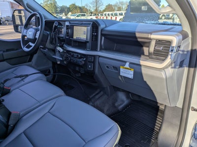 2026 Ford Super Duty F-350 DRW XL