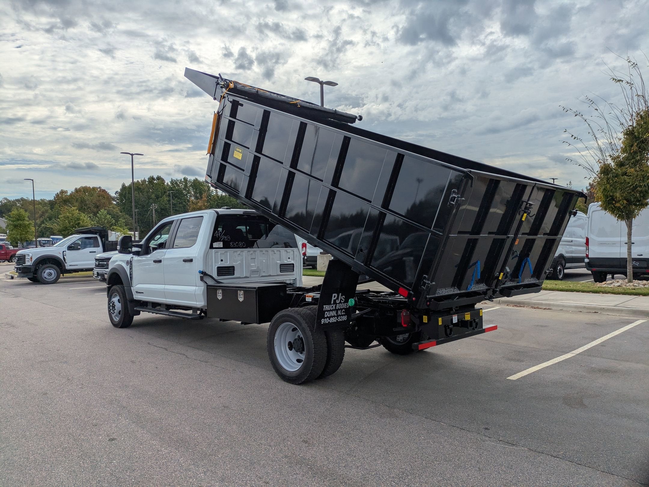 2025 Ford Super Duty F-450 DRW XL
