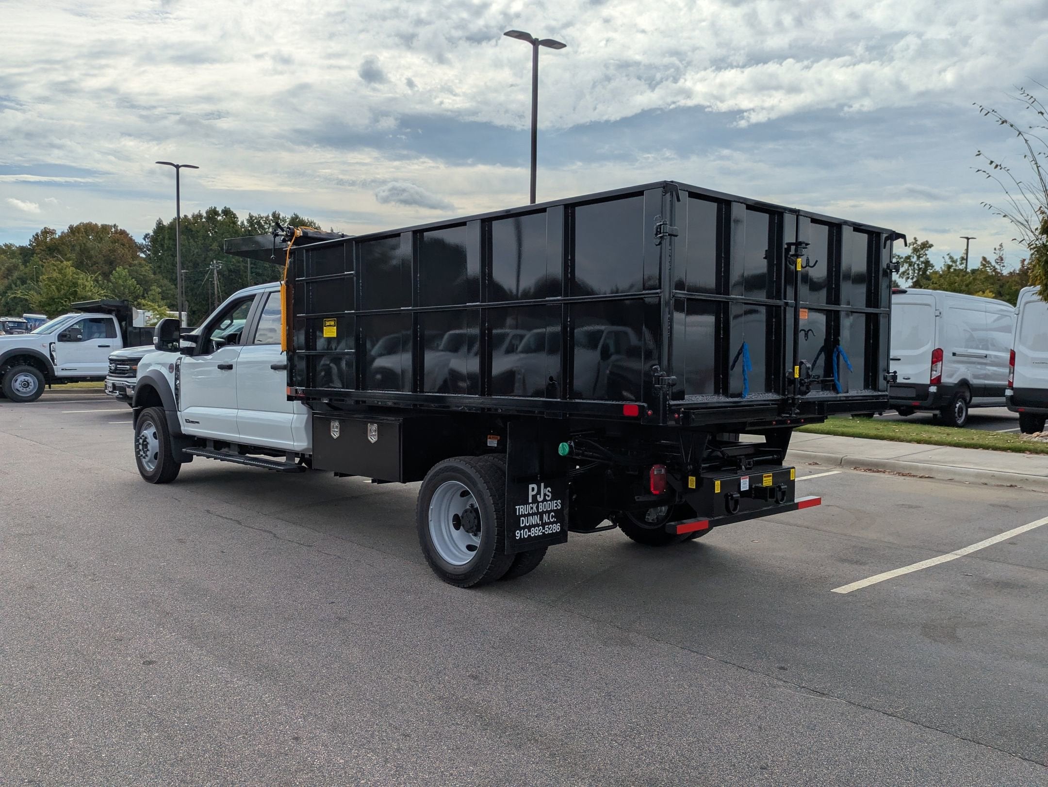 2025 Ford Super Duty F-450 DRW XL