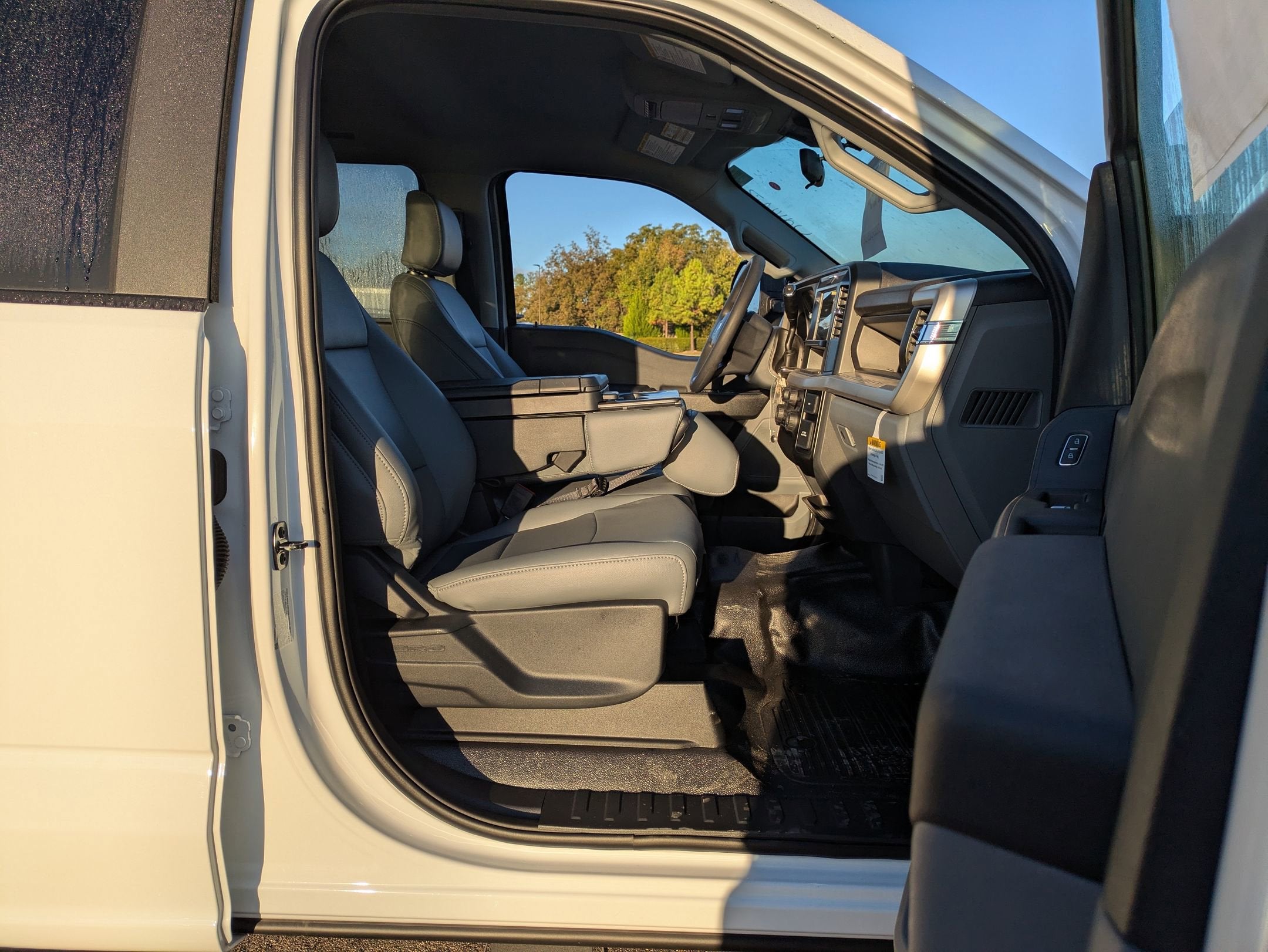 2025 Ford Super Duty F-450 DRW XL
