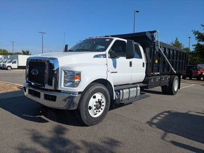 2025 Ford F-650SD Base