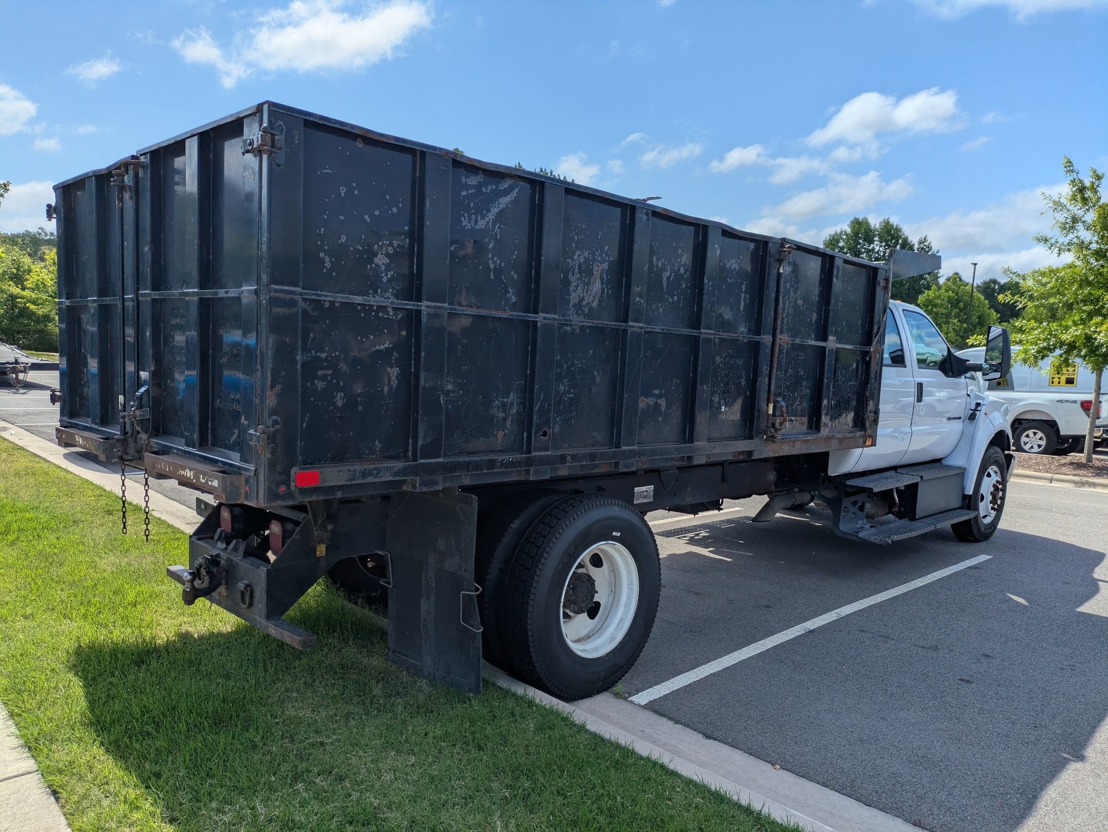 2017 Ford F-750SD Base