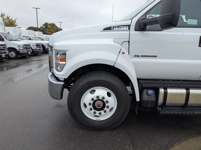 2026 Ford F-750SD Base