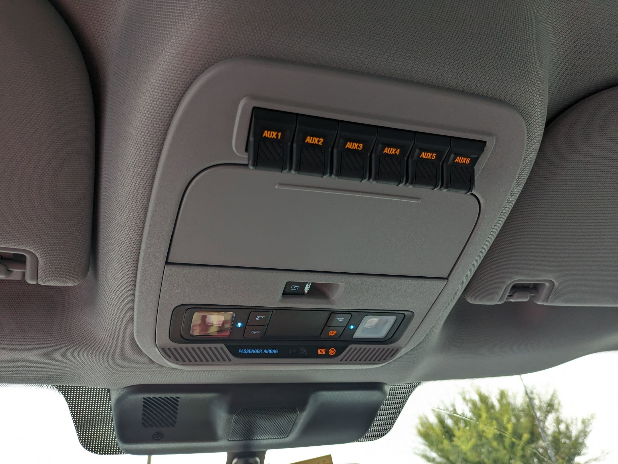 2025 Ford Super Duty F-550 DRW XL