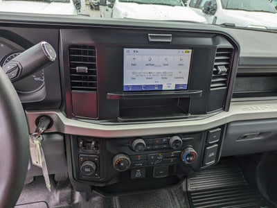 2025 Ford Super Duty F-550 DRW XL