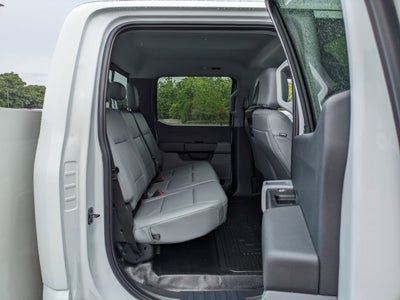 2025 Ford Super Duty F-550 DRW XL