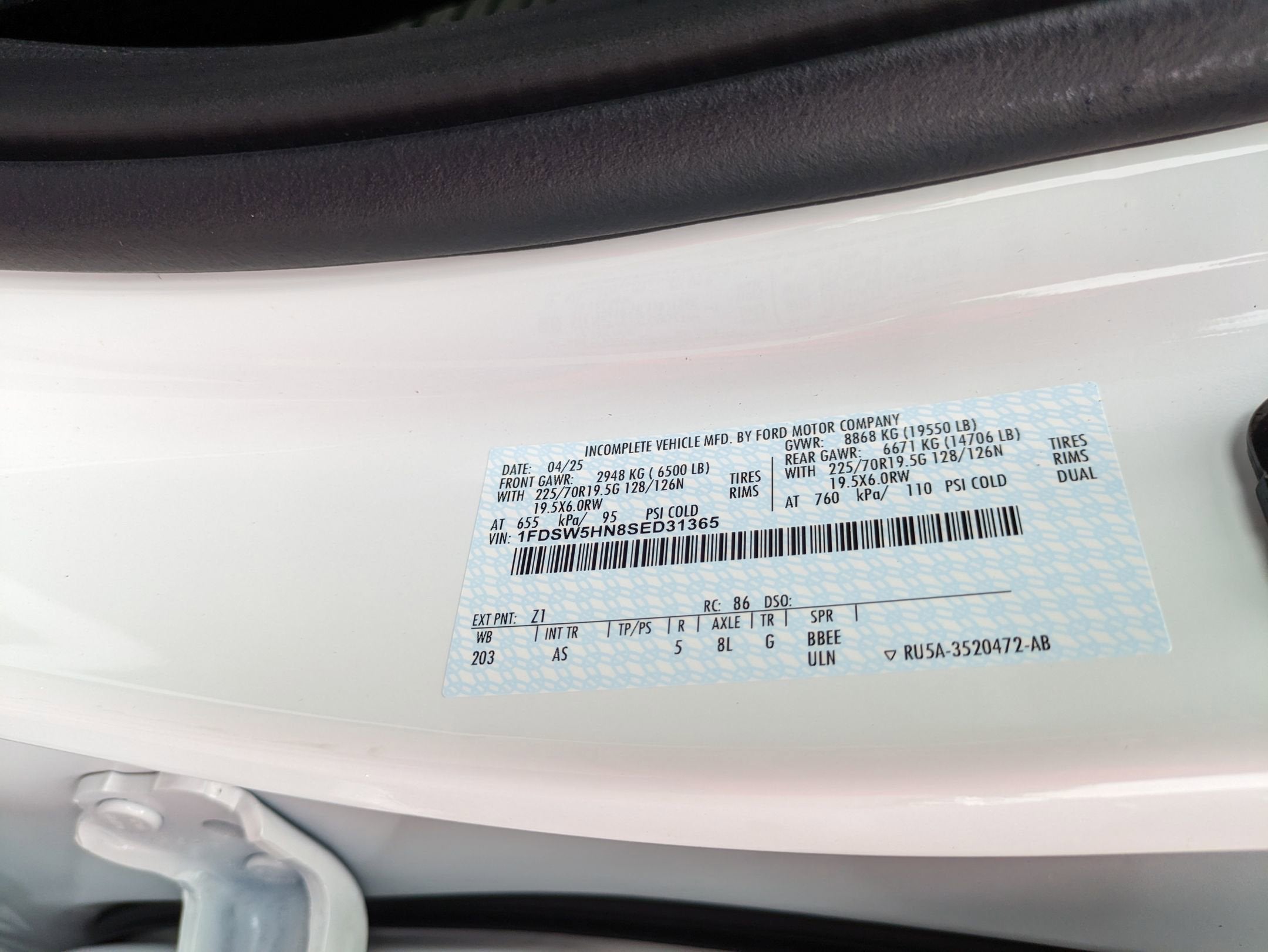 2025 Ford Super Duty F-550 DRW XL