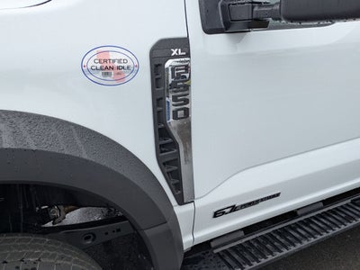 2025 Ford Super Duty F-550 DRW XL