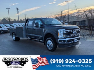 2025 Ford Super Duty F-550 DRW XL