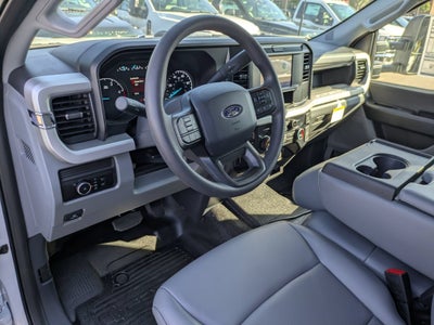 2027 Ford Super Duty F-550 DRW XL