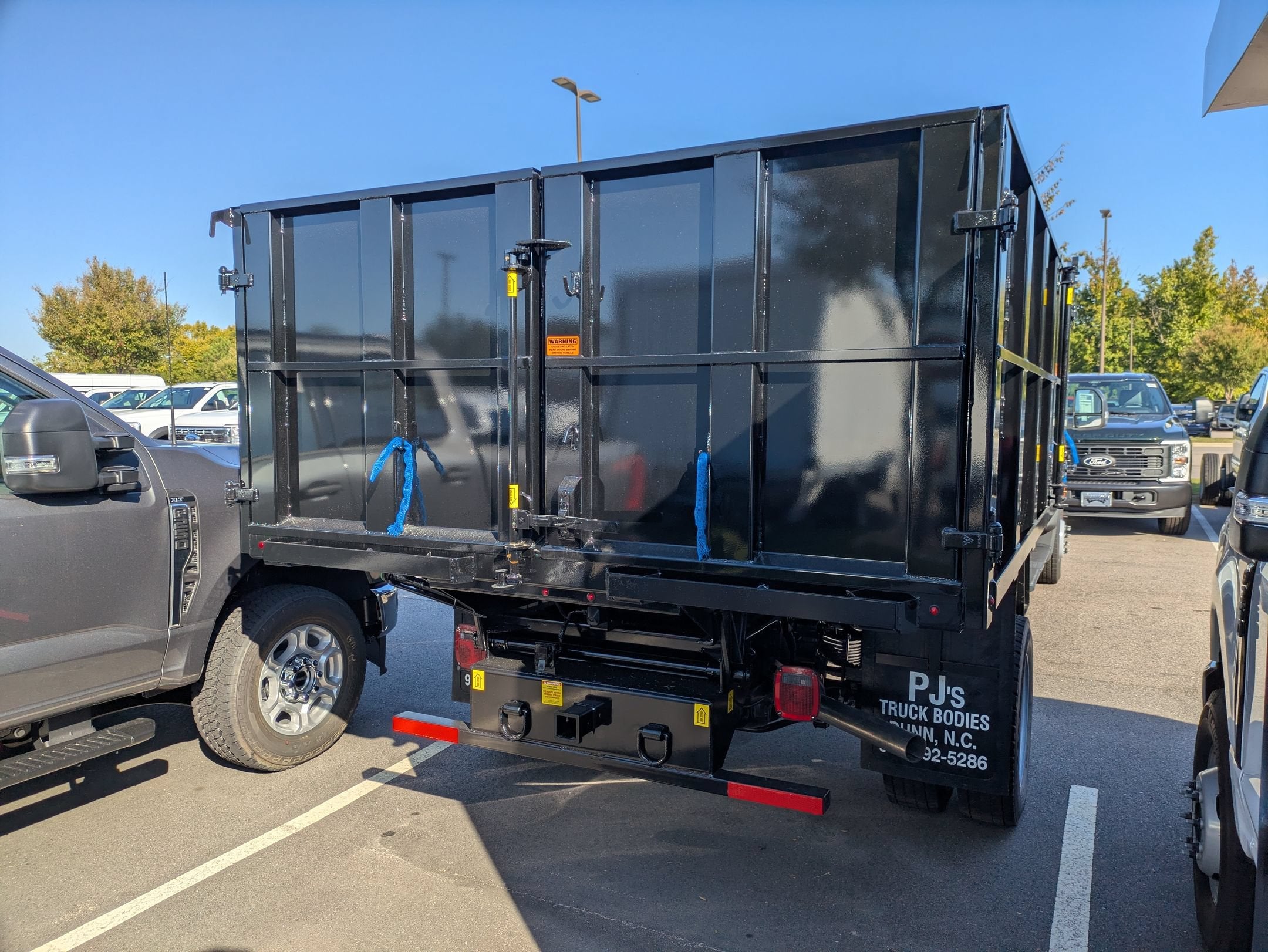 2027 Ford Super Duty F-550 DRW XL