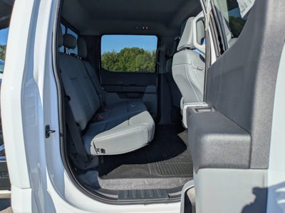2027 Ford Super Duty F-550 DRW XL