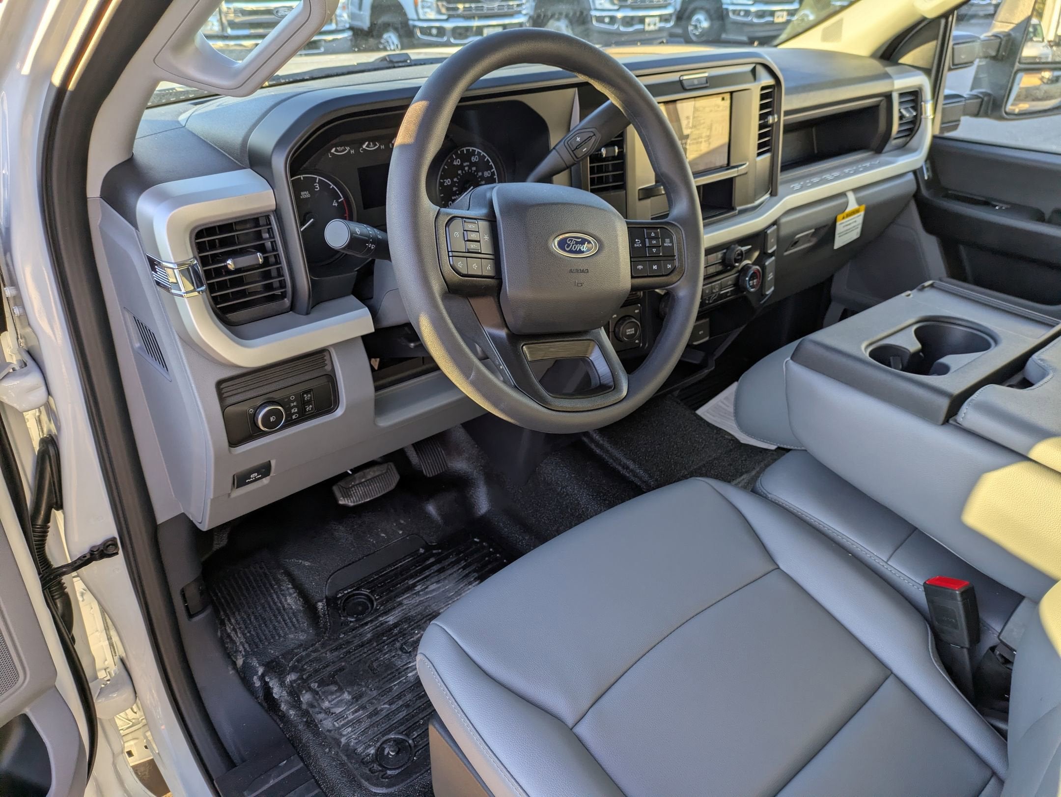 2026 Ford Super Duty F-550 DRW XL