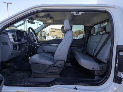 2026 Ford Super Duty F-550 DRW XL