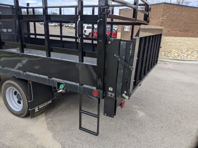 2024 Ford Super Duty F-550 DRW XL