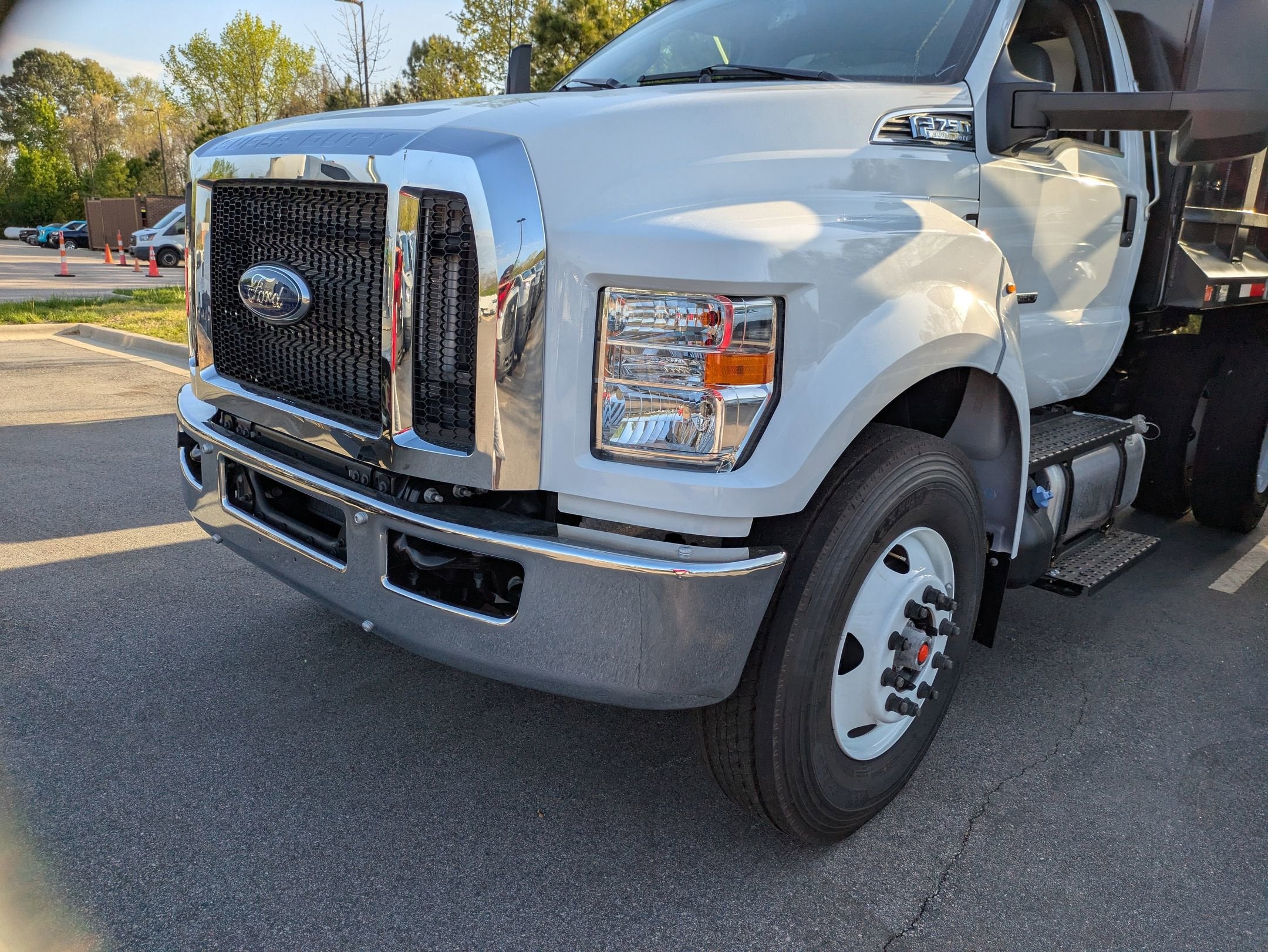 2027 Ford F-750SD Base