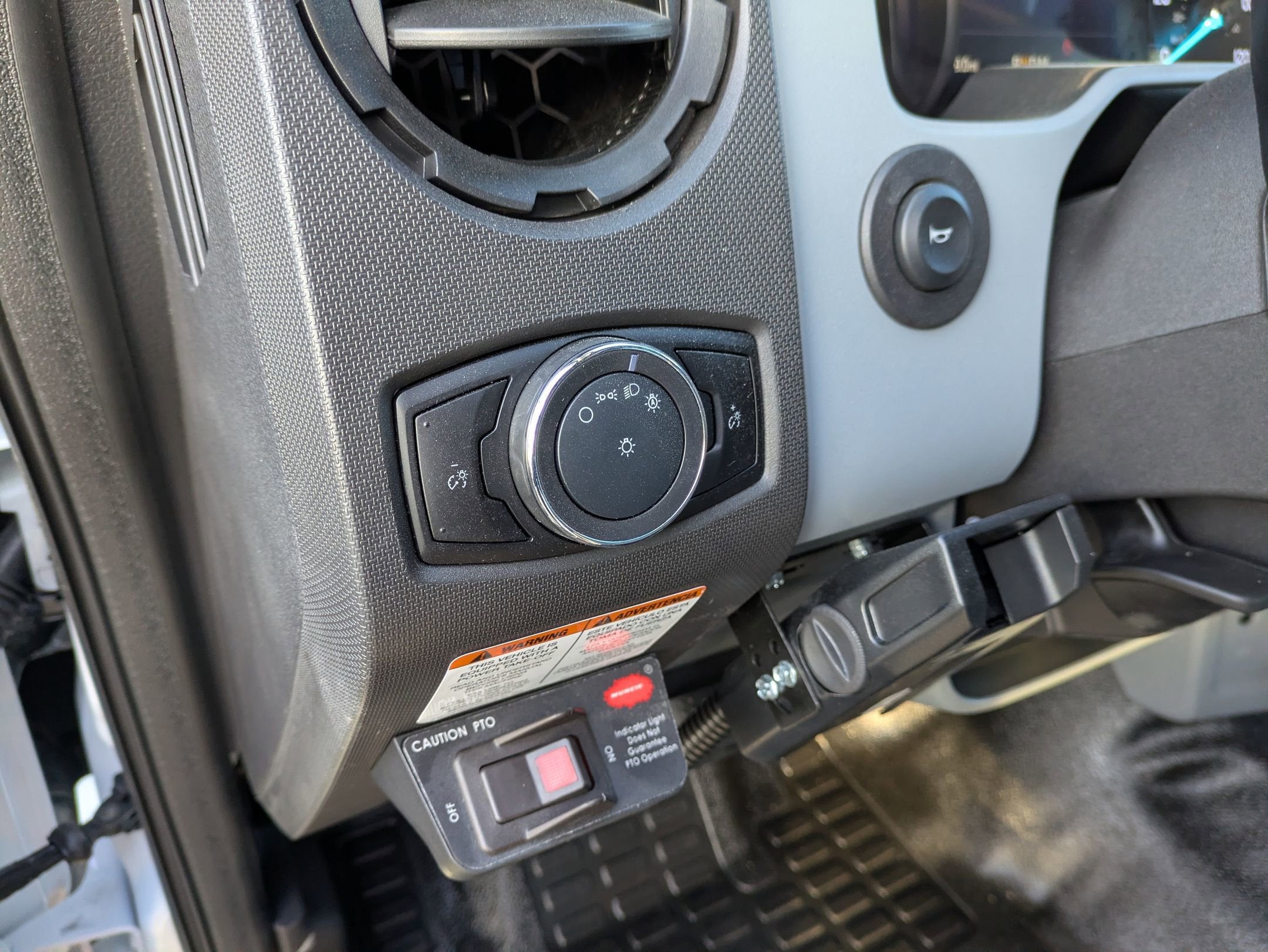 2026 Ford F-750SD Base