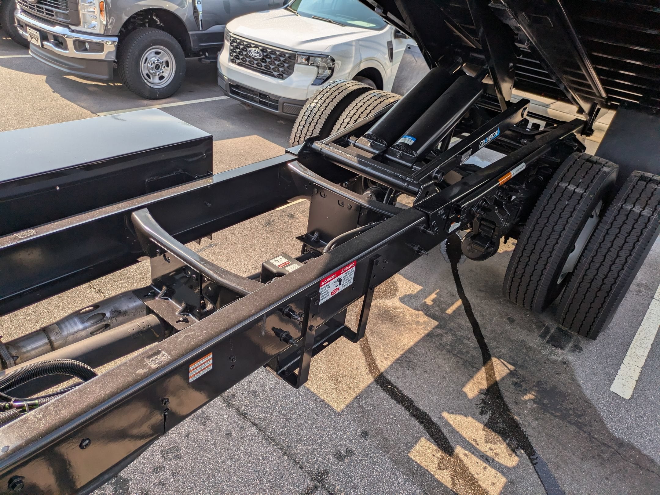 2027 Ford F-750SD Base