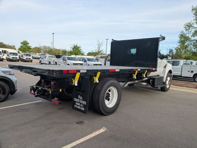 2027 Ford F-750SD Base