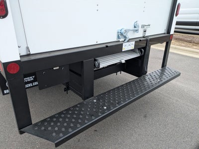 2027 Ford E-Series Cutaway Base