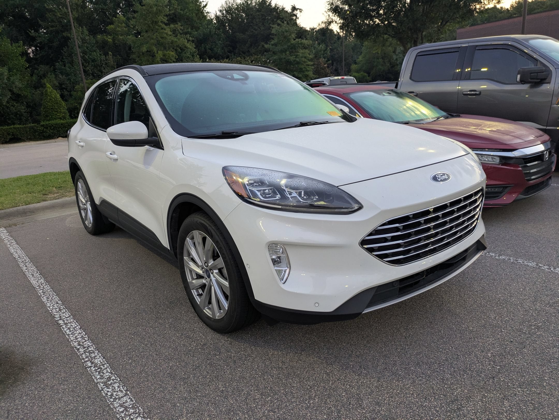 2021 Ford Escape Titanium Hybrid