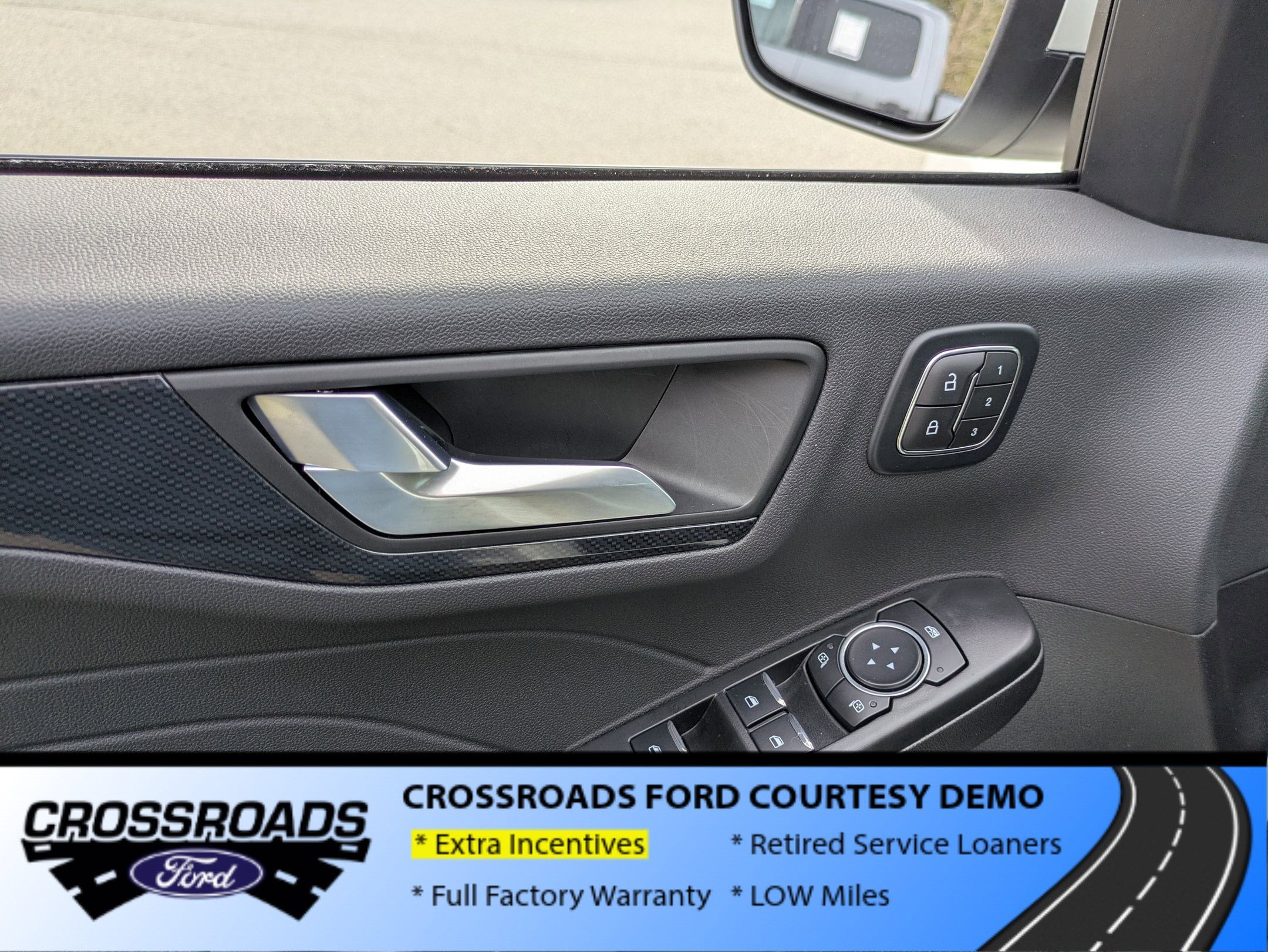 2025 Ford Escape ST-Line Elite - Crossroads Courtesy Demo