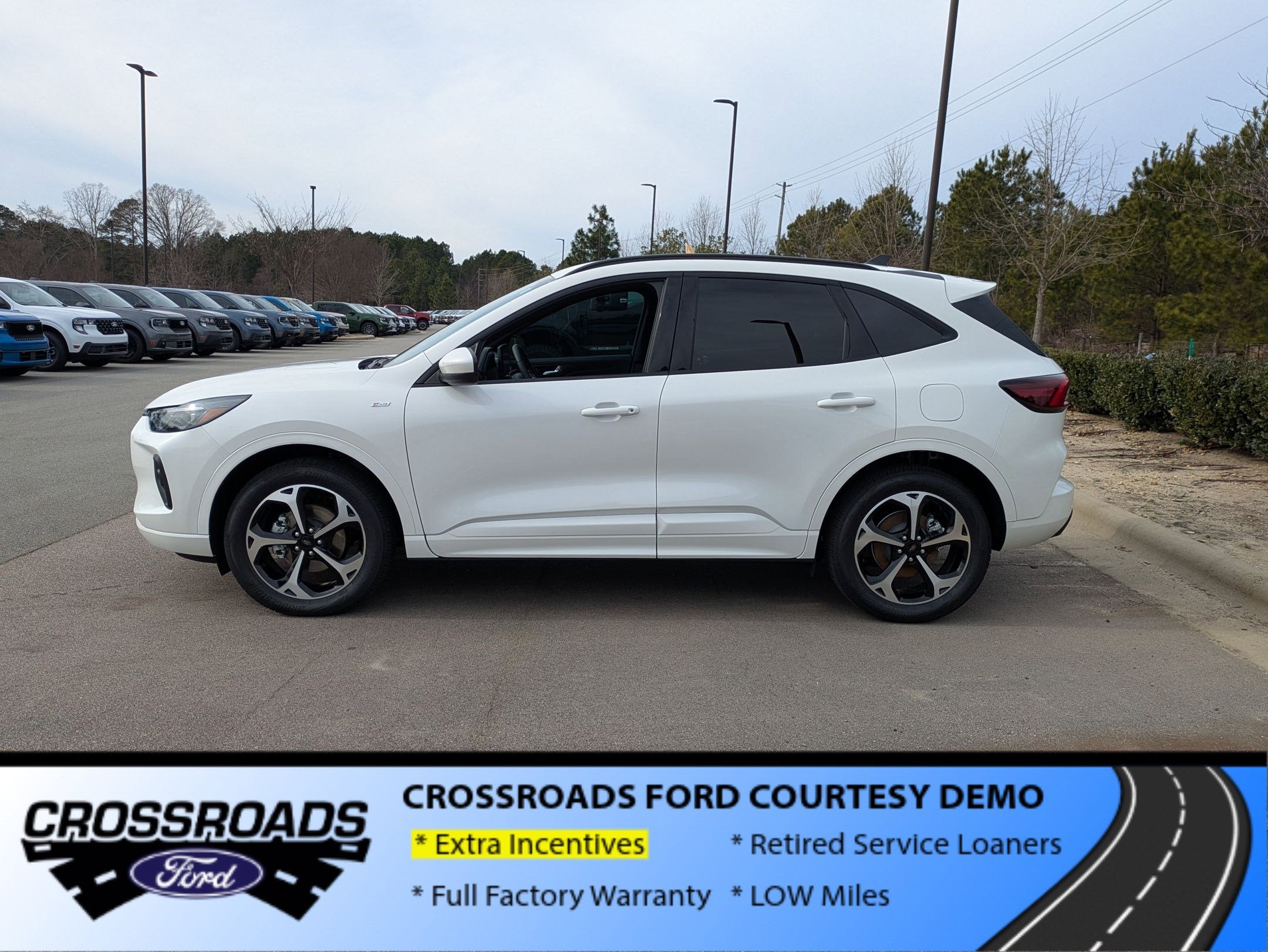 2025 Ford Escape ST-Line Elite - Crossroads Courtesy Demo