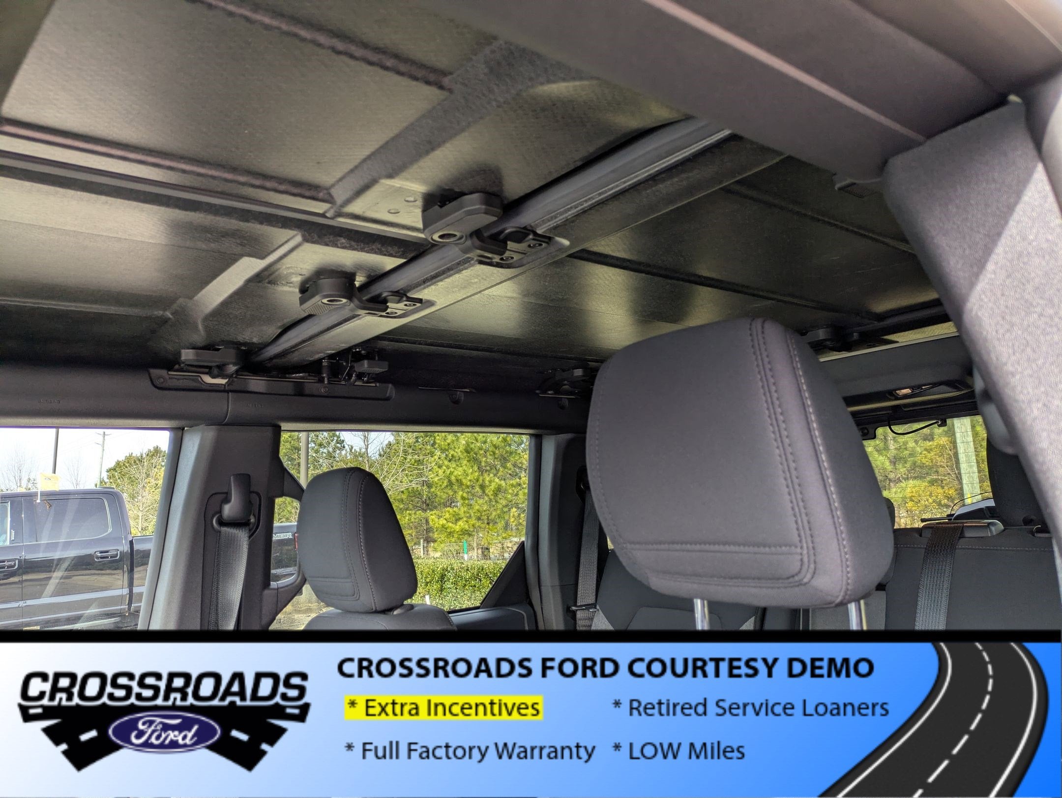 2025 Ford Bronco Base - Crossroads Courtesy Demo