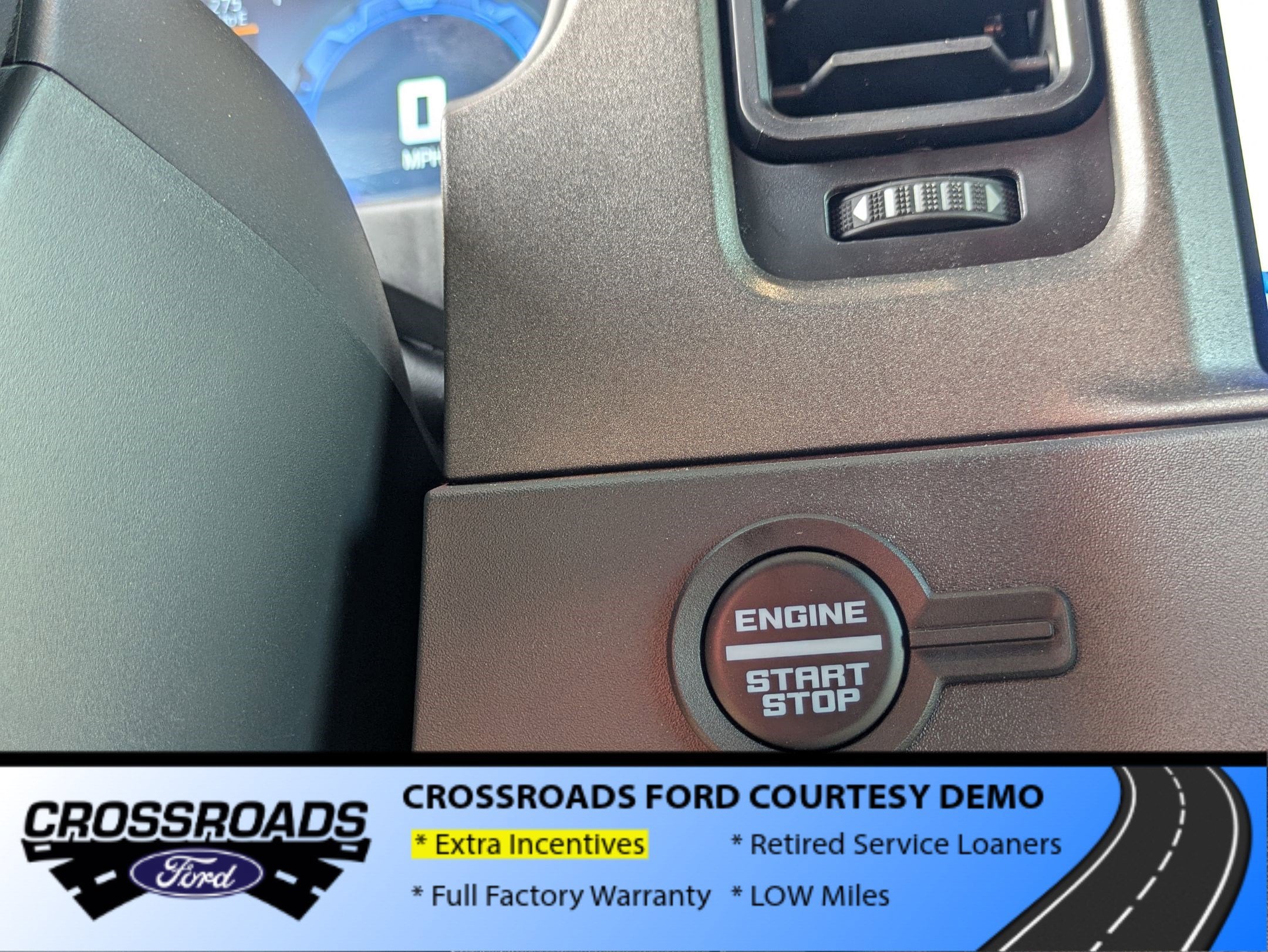 2025 Ford Bronco Base - Crossroads Courtesy Demo