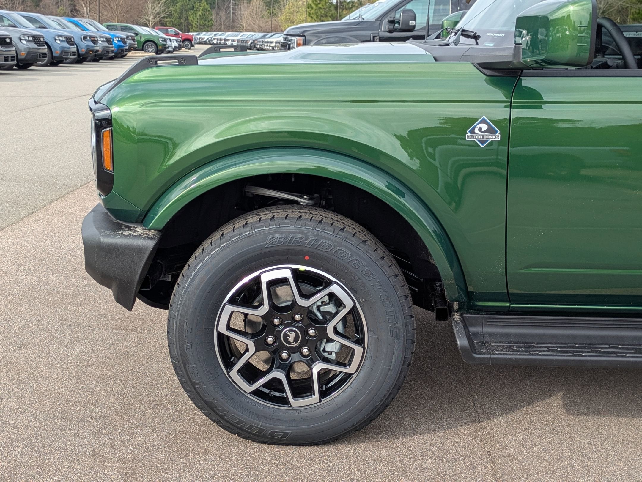 2025 Ford Bronco Outer Banks