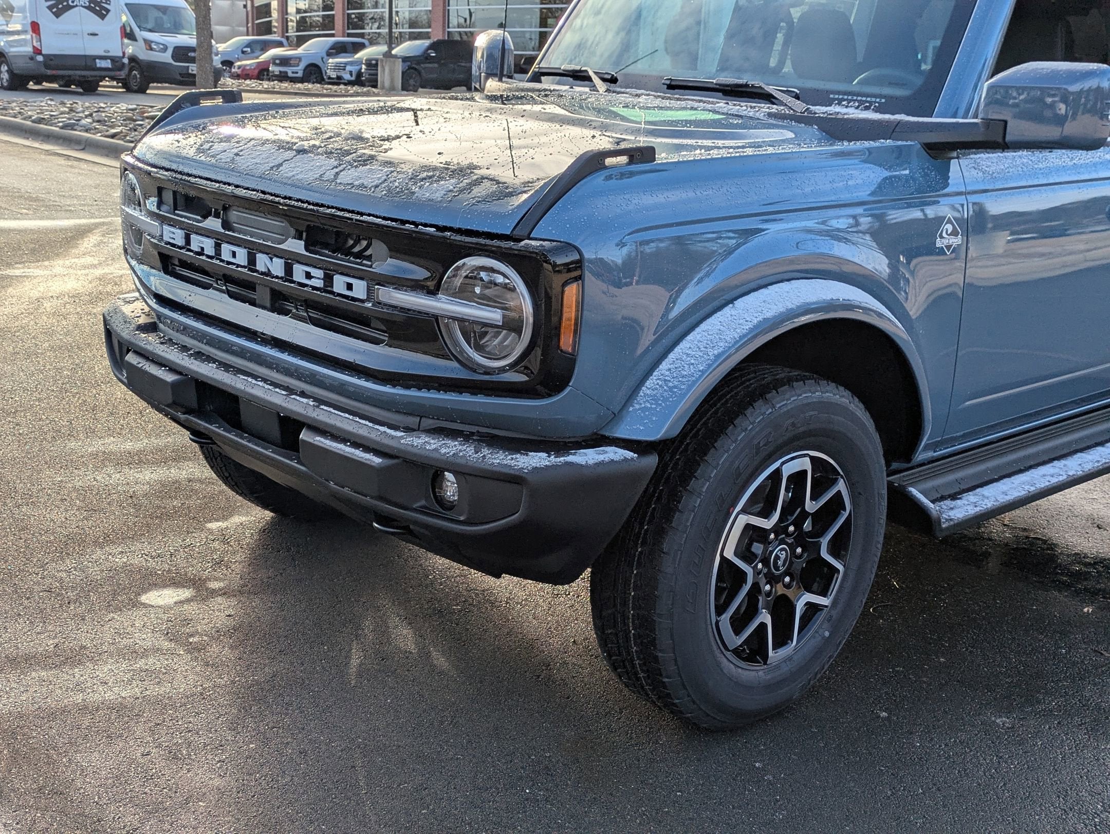 2025 Ford Bronco Outer Banks