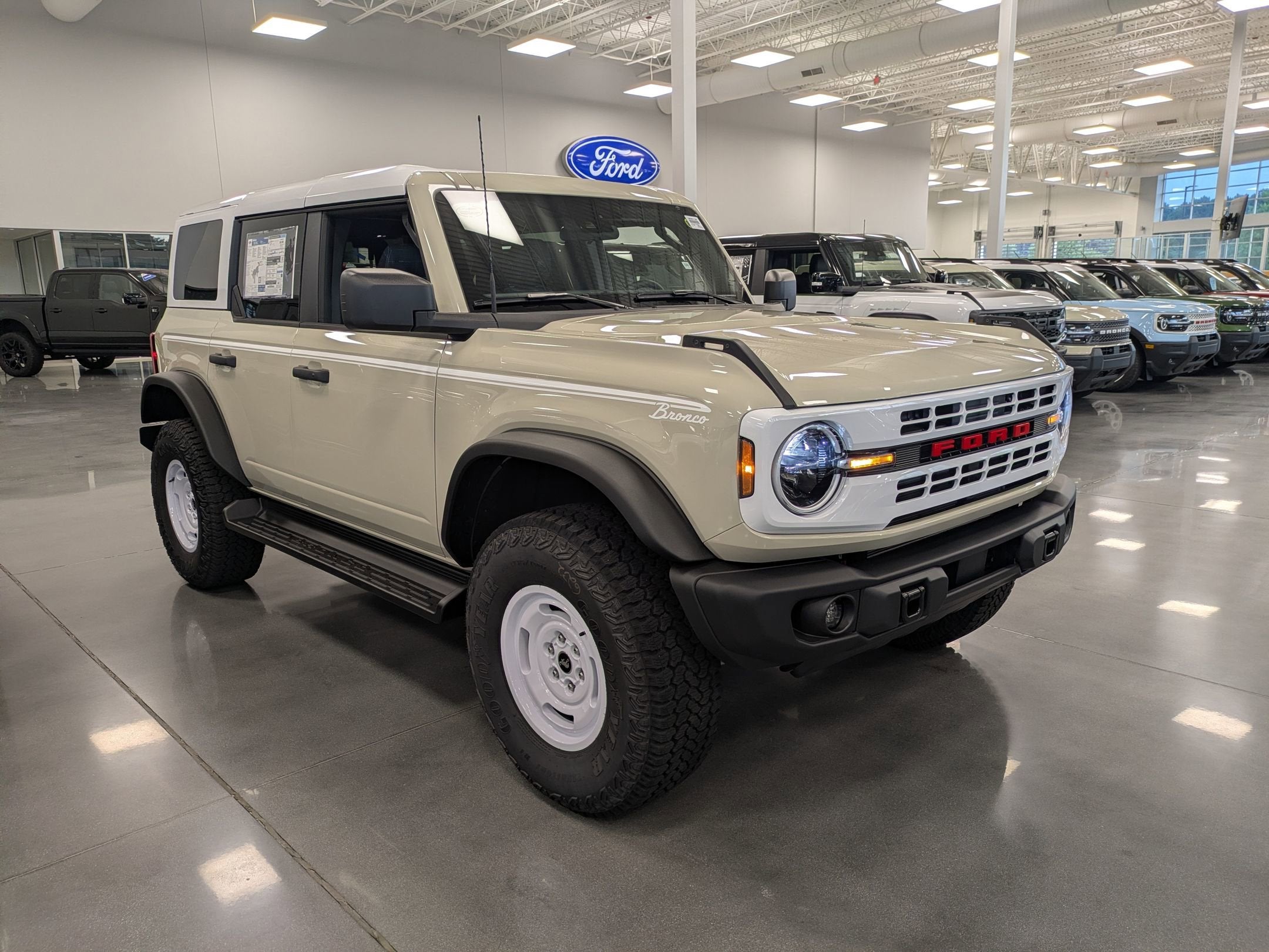 2026 Ford Bronco Heritage Edition